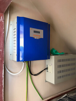 wind solar power system controller