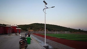 The solar street light makes life better