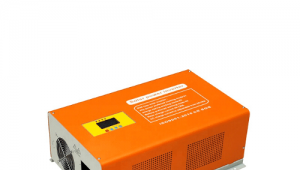 3kW 5kw 6kW Full Protection Solar Hybrid off-Grid Solar Power Inverter