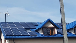 Which is better, a solar power system or a wind turbine system