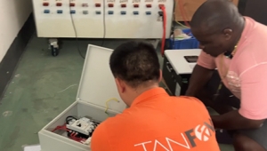 Ugandan customers come to our factory for solar energy training